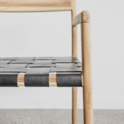 kursi makan sederhana kayu jati solid